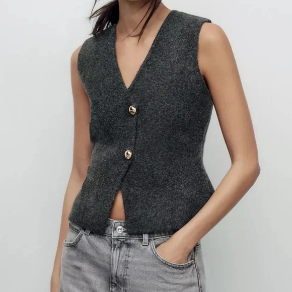 Zara Sleevless Knit Button up Sweater Vest - Picture 5 of 6